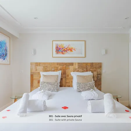 Au 30 Centre Grand Palais