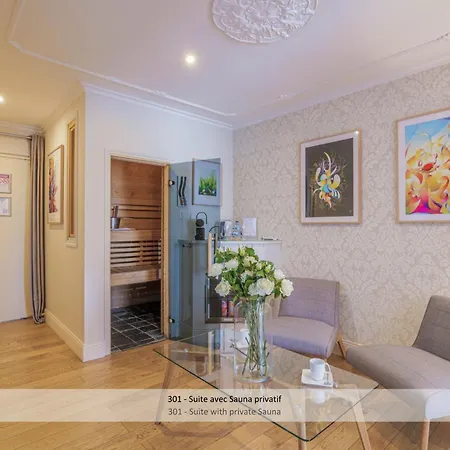 Au 30 Centre Grand Palais 4* ليل