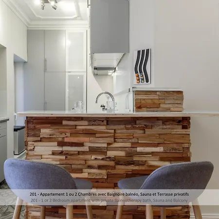 Au 30 Centre Grand Palais