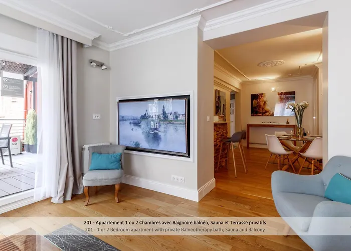 Au 30 Centre Grand Palais 4* Rijsel