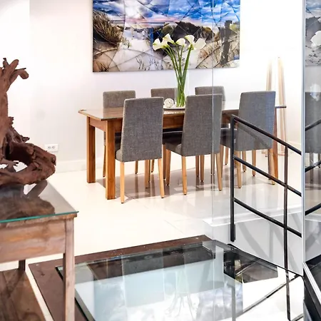 Au 30 Centre Grand Palais 4*