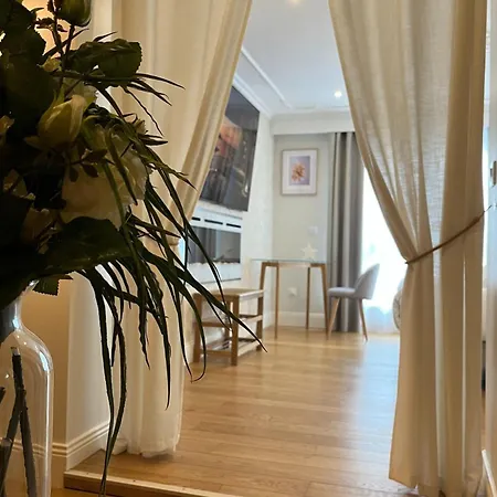 Hotel apartamentowy Au 30 Centre Grand Palais Lille