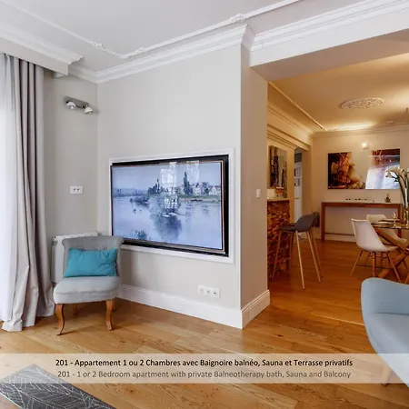 Au 30 Centre Grand Palais 4* Lille