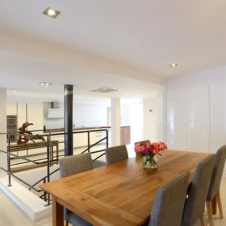 Hotel apartamentowy Au 30 Centre Grand Palais Lille